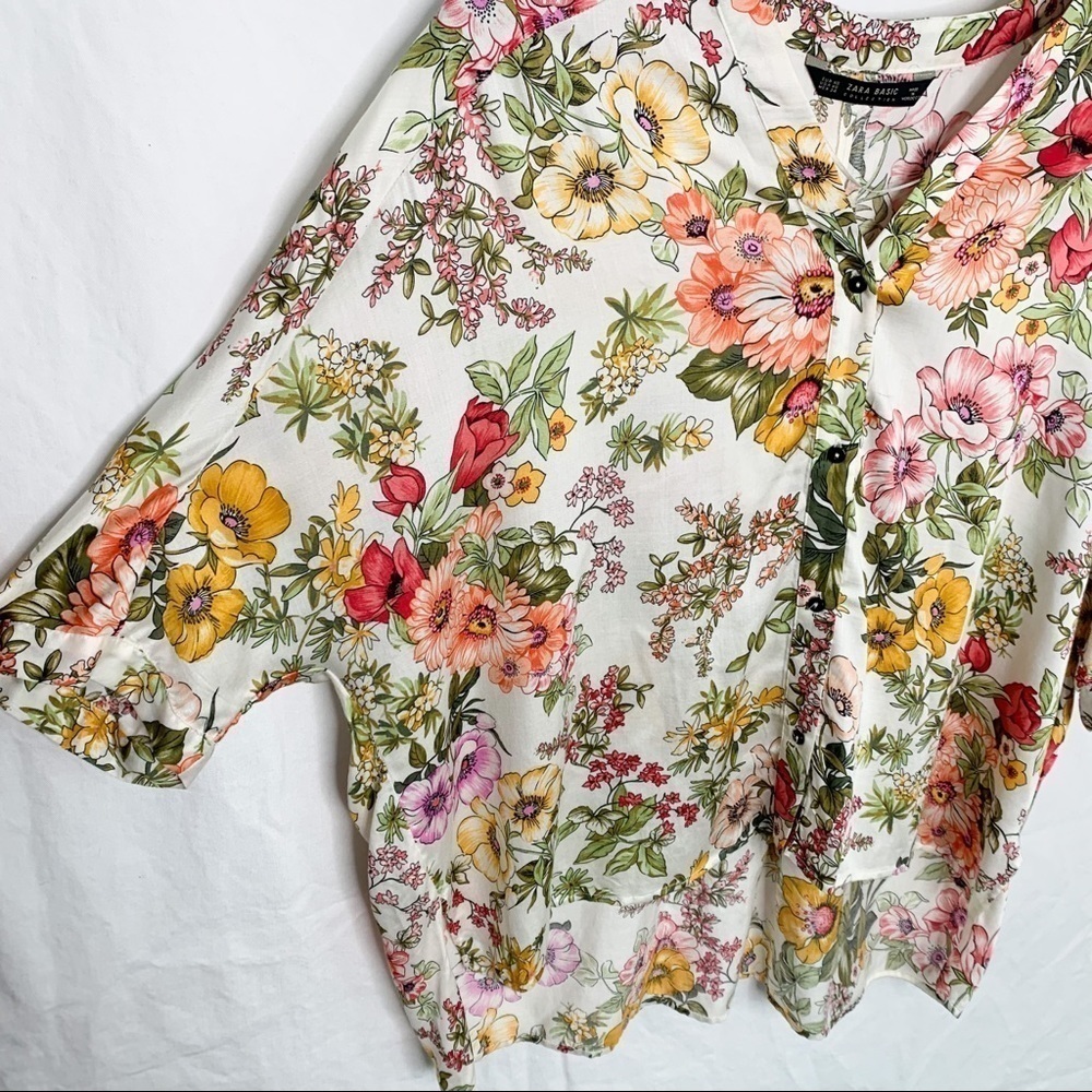 ZARA Flowing Floral Blouse - Size XS - Picture 8 of 14